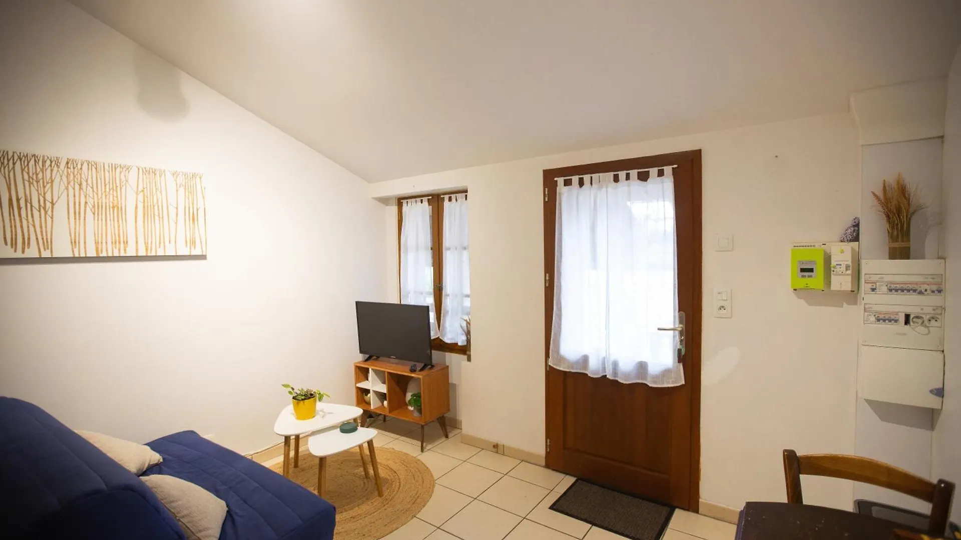 Apartment Charmant T2 Independant Entre Vercors Et Chambaran Chatte