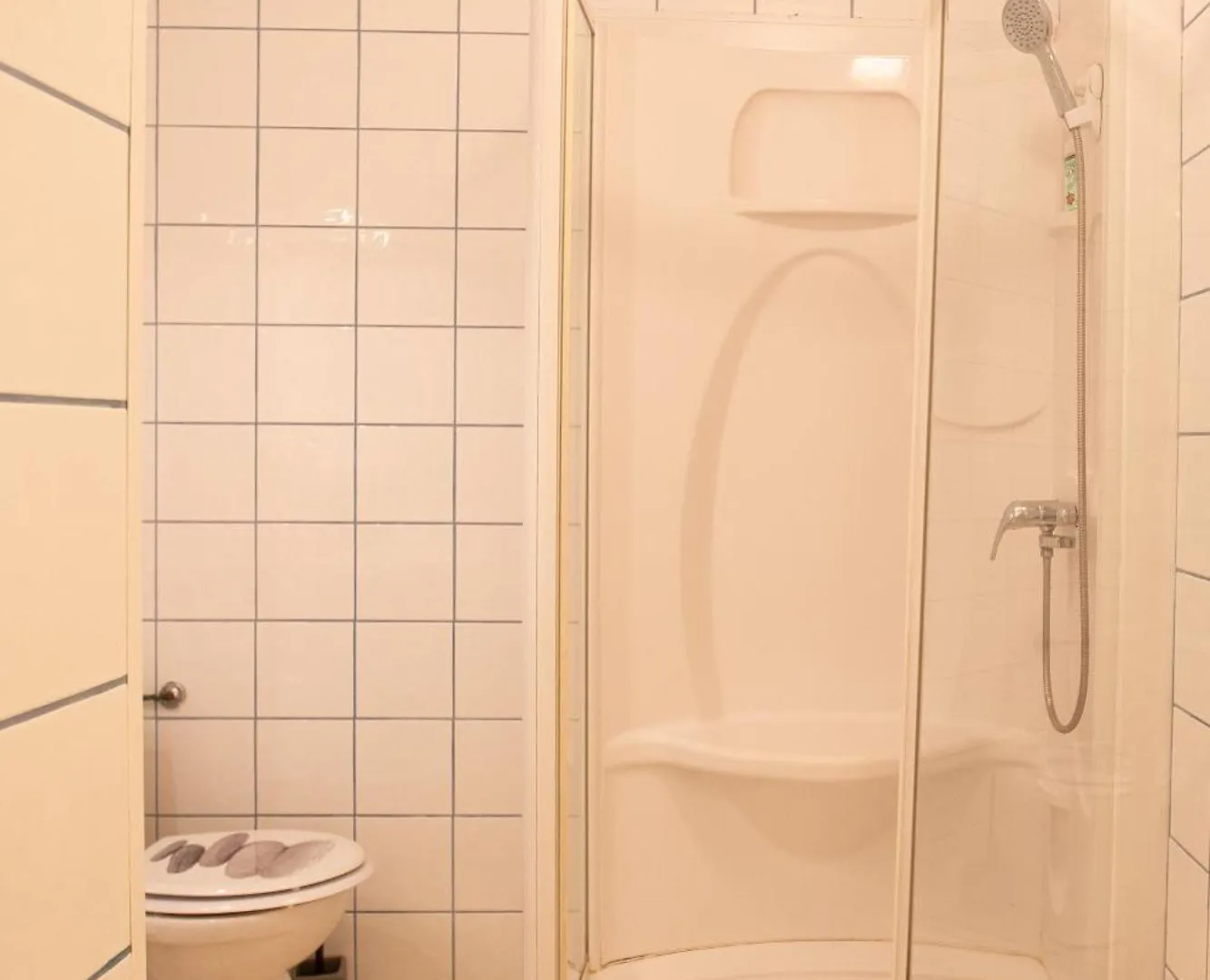 Apartment Charmant T2 Independant Entre Vercors Et Chambaran Chatte